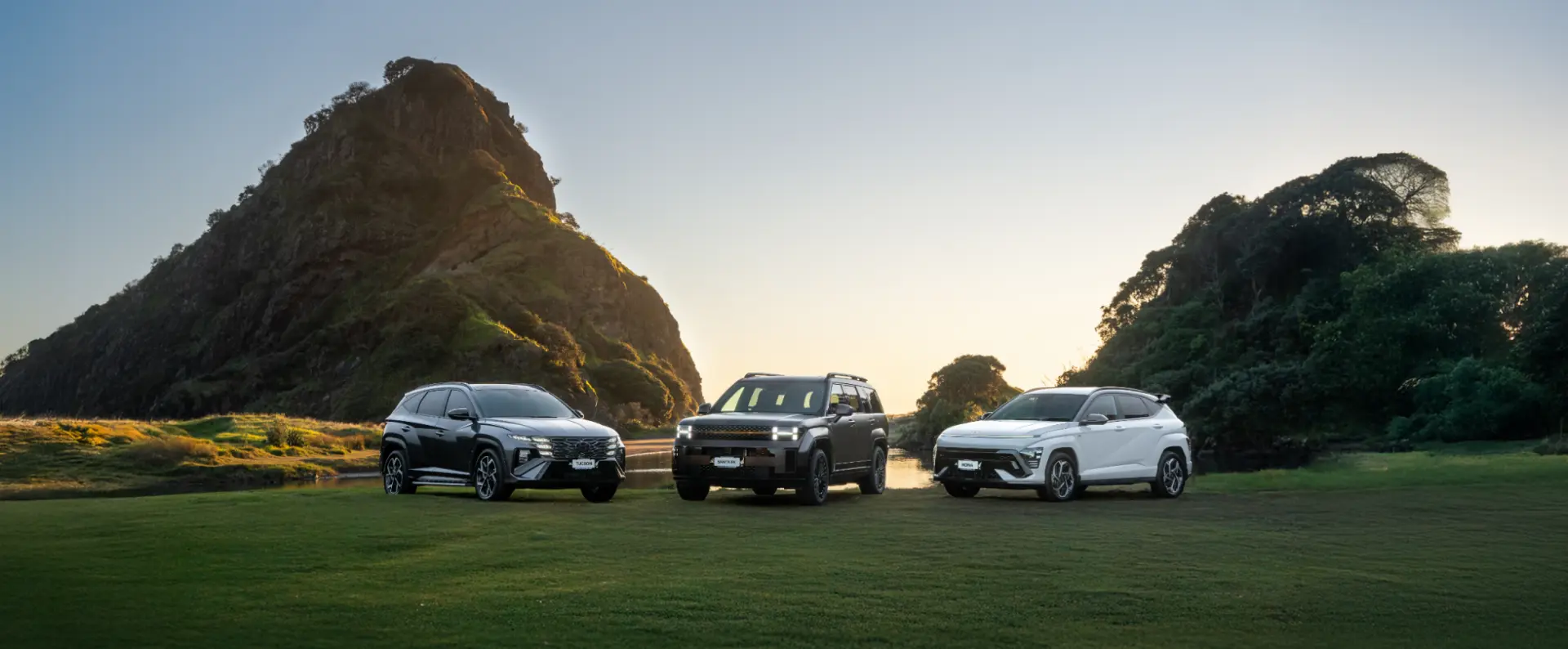 Hyundai STARIA hero image