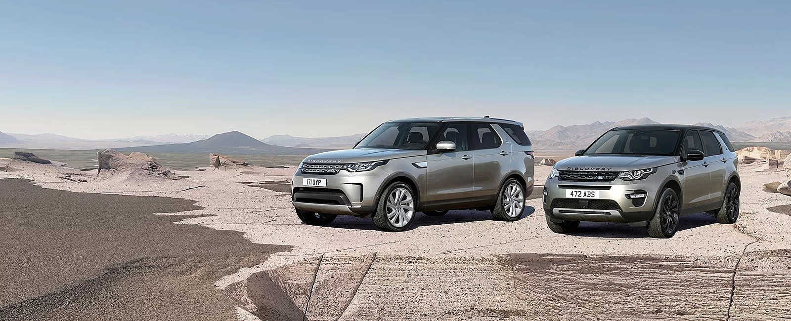 Land Rover Discovery hero image