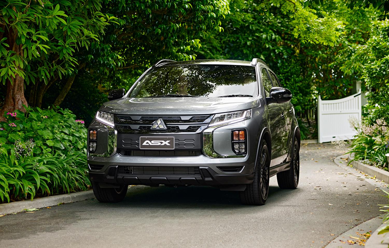 Mitsubishi ASX hero image